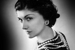Discovering Coco Chanel Discovering Coco Chanel